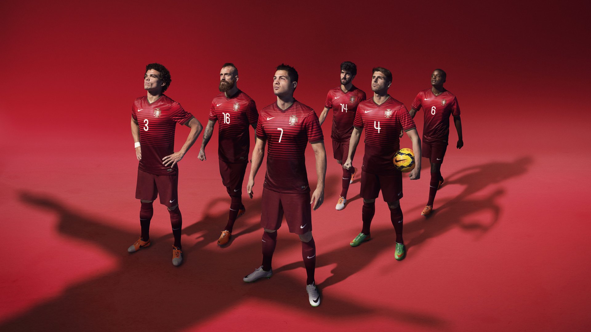 欧冠关键比赛即将打响